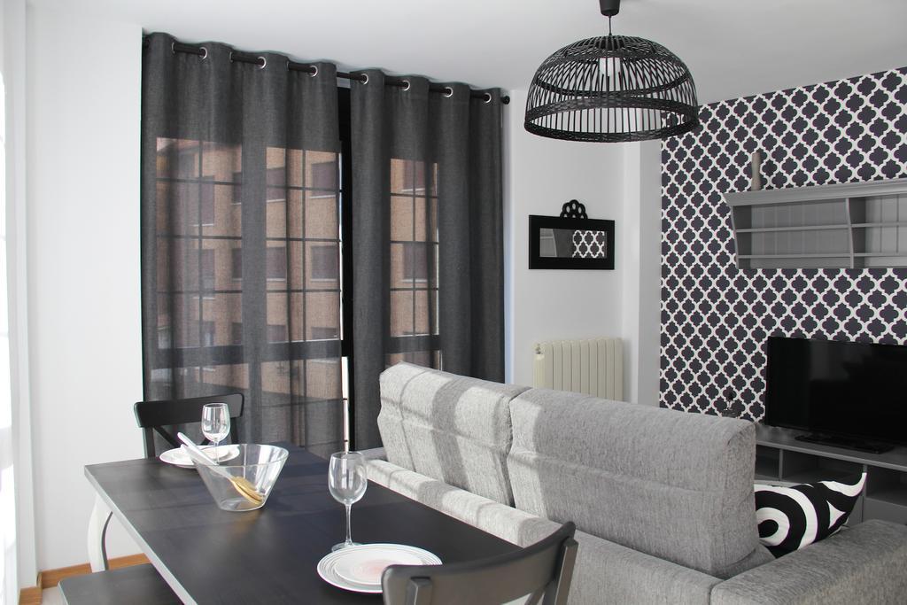 Apartamentos Vino Y Camino Nájera Pokój zdjęcie